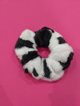 Load image into Gallery viewer, Cow print fluffy Scrunchie
